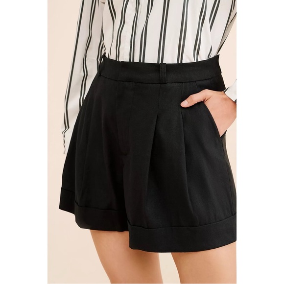 Anthropologie Maeve The Avery Linen Blend Cuffed Pleated Trouser Shorts in Black - Picture 1 of 11